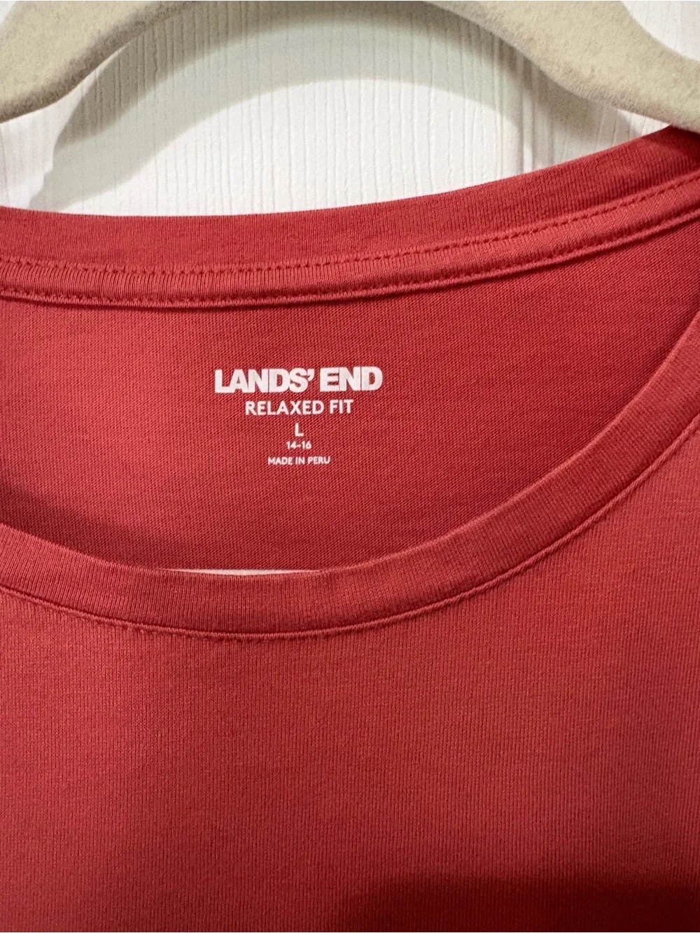 Lands' End womens Short Sleeve Crew Tee in Rust - Picture 2 of 4